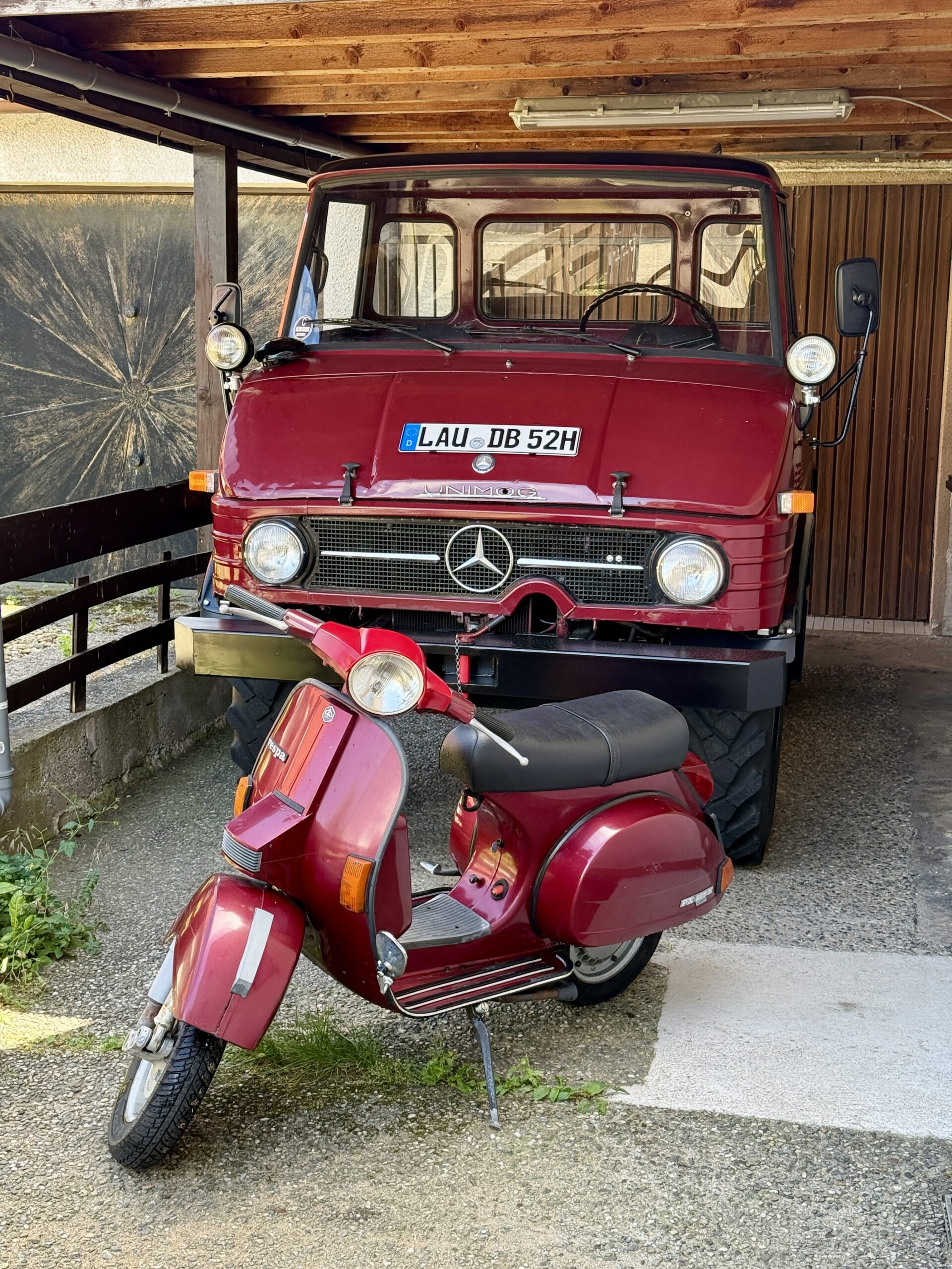 Unimog meets Vespa